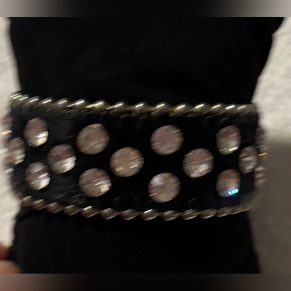 4 Piece Fashion Jewelry Set - Picture 6 of 6